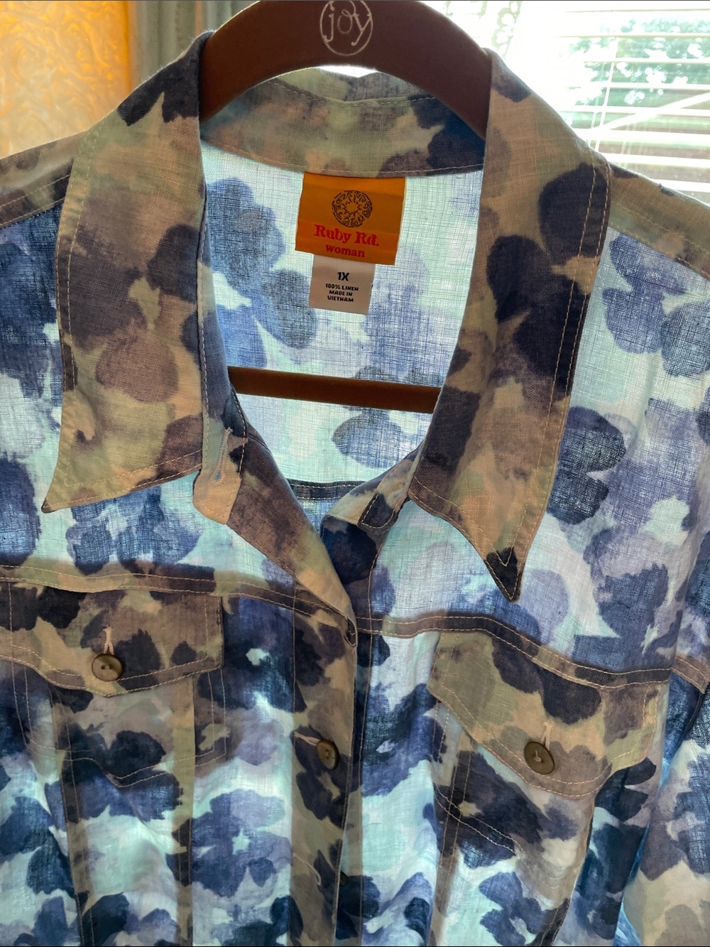 Ruby Rd. Woman Blue Floral Linen Button-Down Shirt - Picture 10 of 12